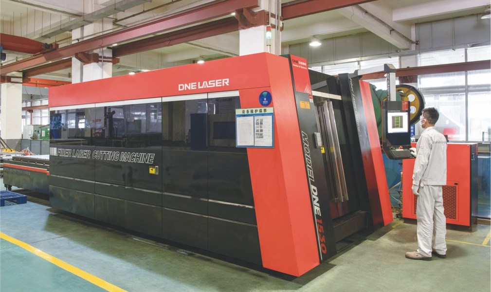 Warom Technology Incorporated Company línea de producción del fabricante